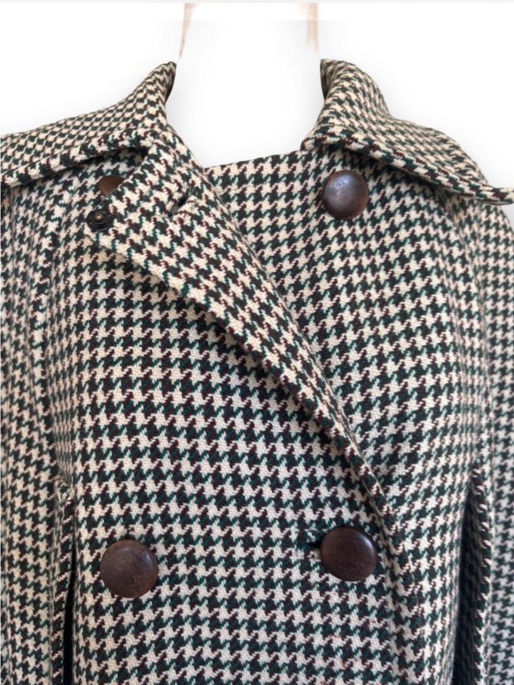 Serenade Houndstooth Double-Breasted Cape in Green + Tan  Like New